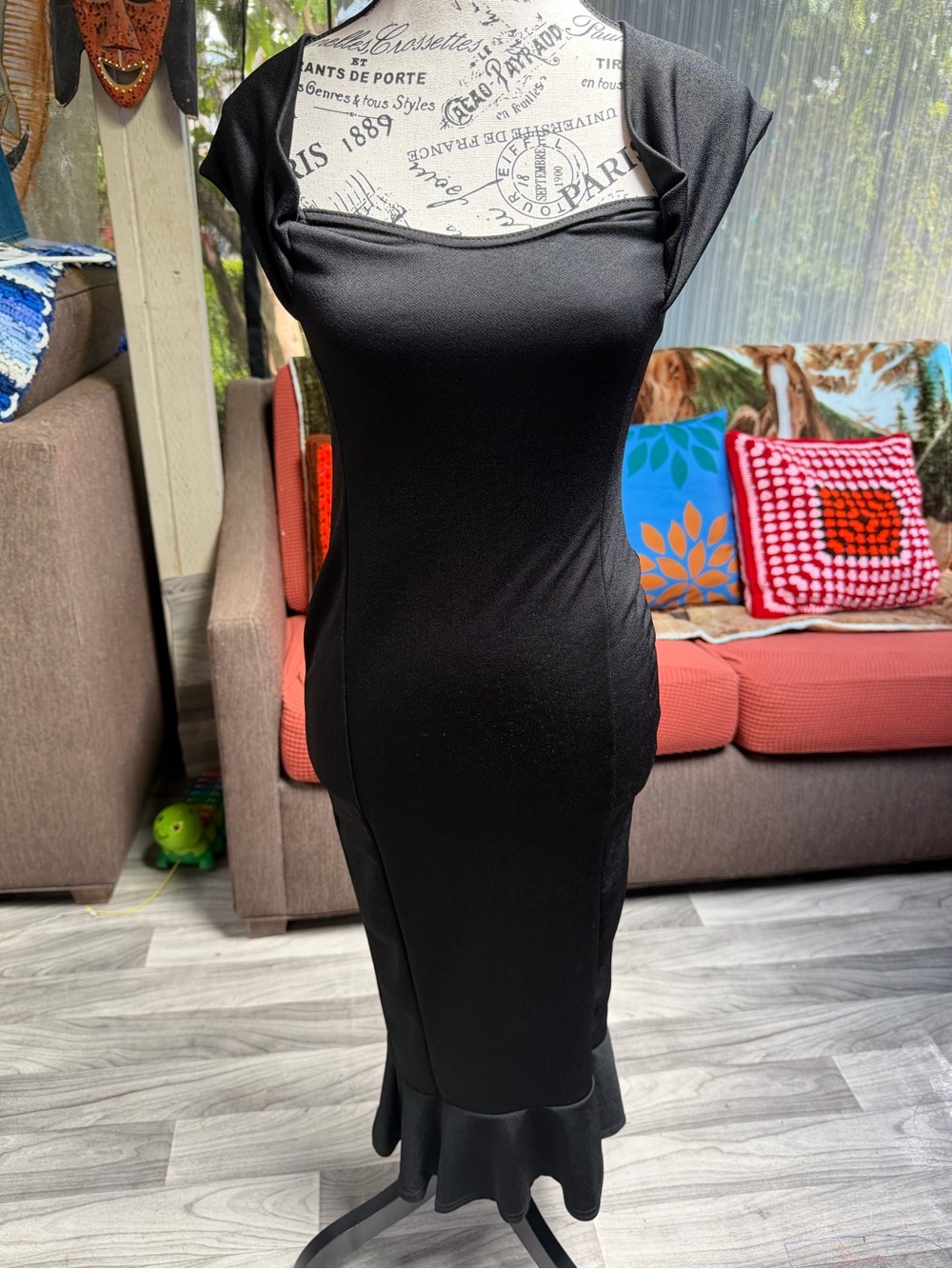 PRETTY LITTLE THING Black Fitted Midi Dress with Flounce Hem